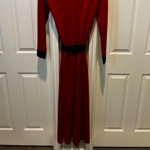 Nina Leonard knee length winter dress